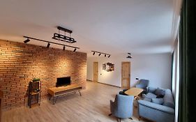 Villa Sunshine , Apartment With 4 Bedrooms,Whole Apartment, Апартмент Целиком